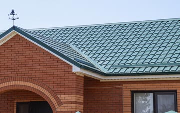 classic Mansriggs metal roof design